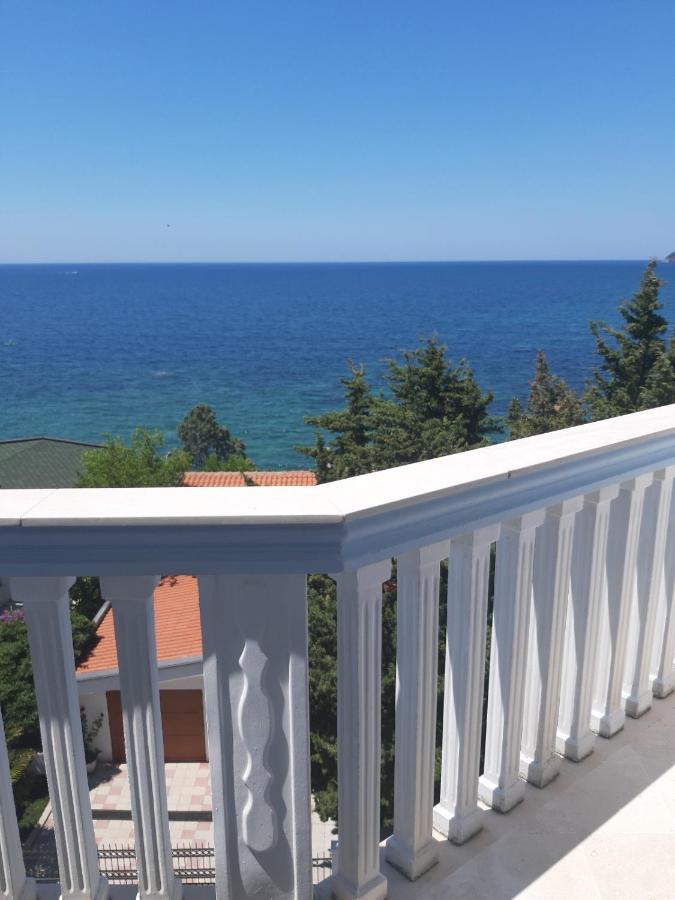 Guest House Perovic Sutomore Exterior foto