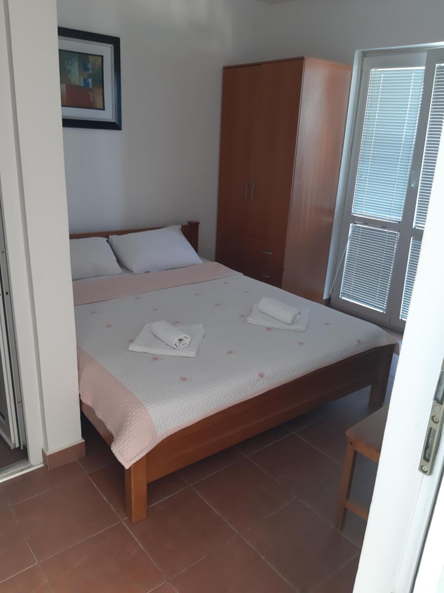 Guest House Perovic Sutomore Zimmer foto